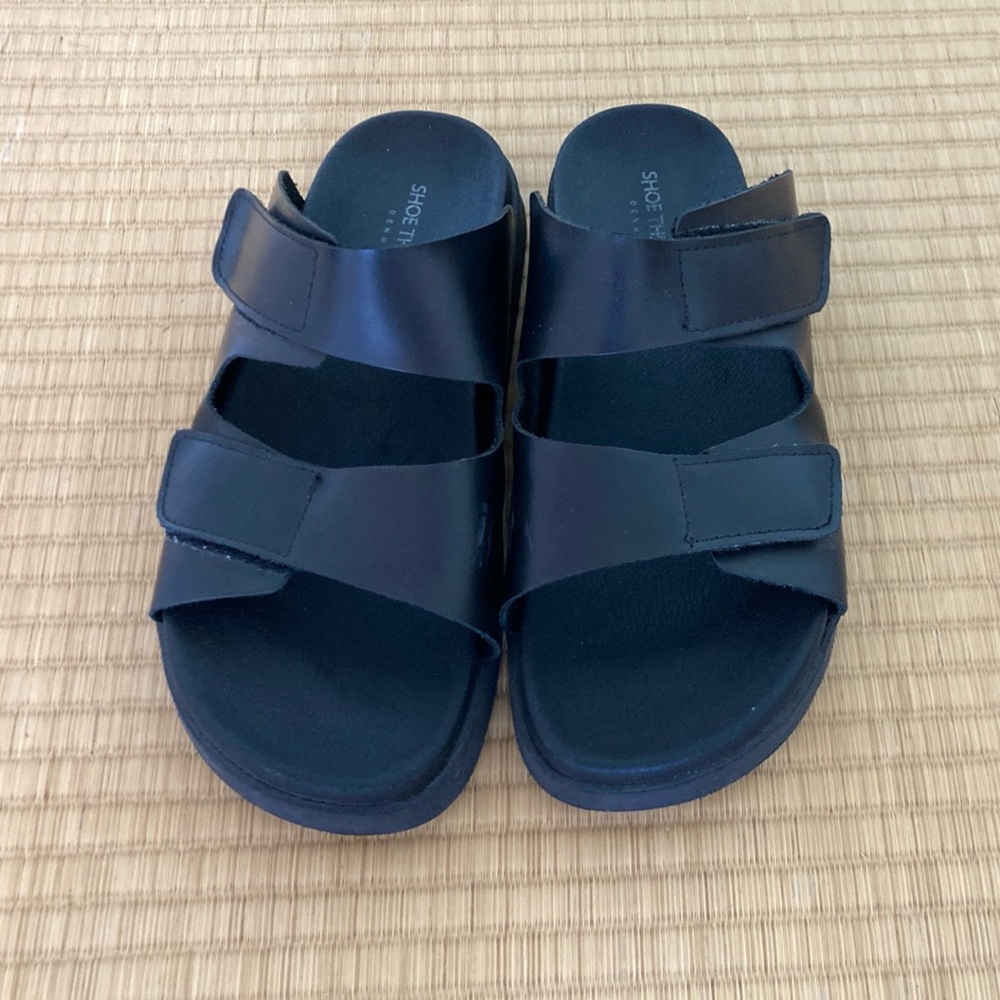 Black Women's Sandals